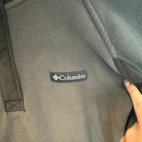 Columbia
Basin Trail 1/2-Snap Fleece Hoodie - Men's - Picture 4 of 7